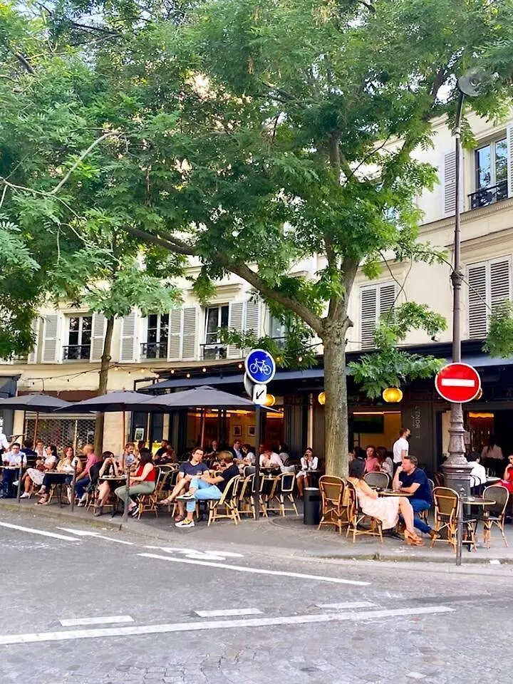 L'Appartement Saussure Parigi